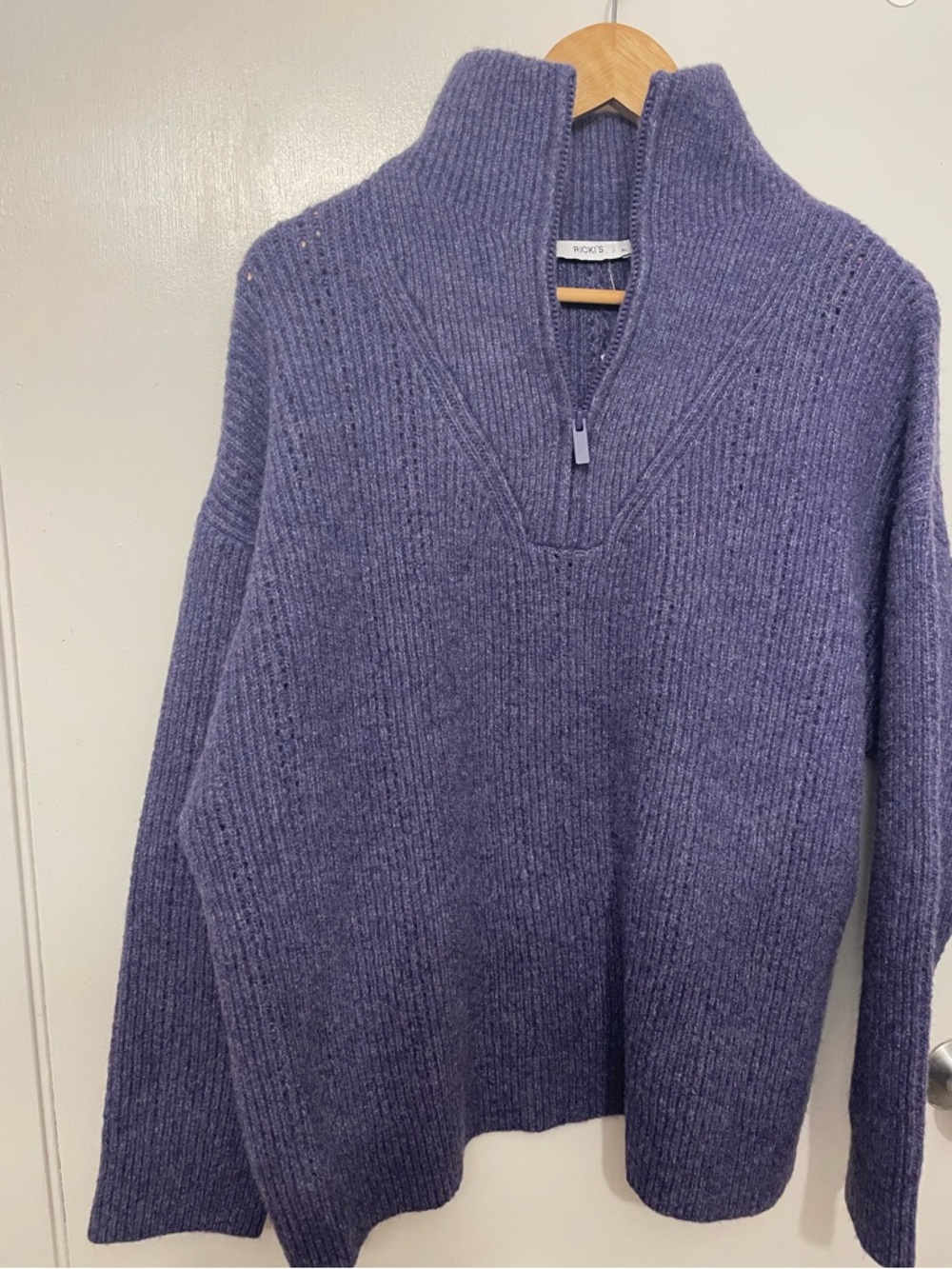 NWT: RICKIS: Women’s Sweater